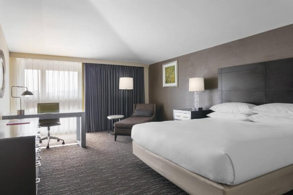 Delta Hotels by Marriott Baltimore North image 11