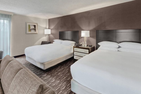 Delta Hotels by Marriott Baltimore North image 13